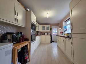 Photo 11- click for photo gallery